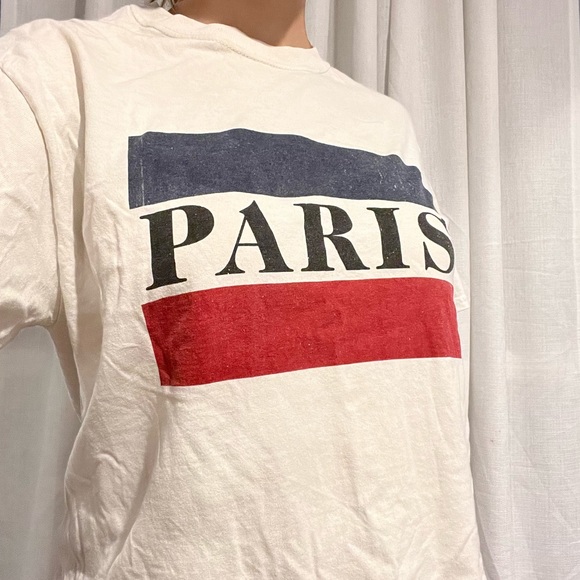 Brandy melville paris tshirt - Picture 2 of 2